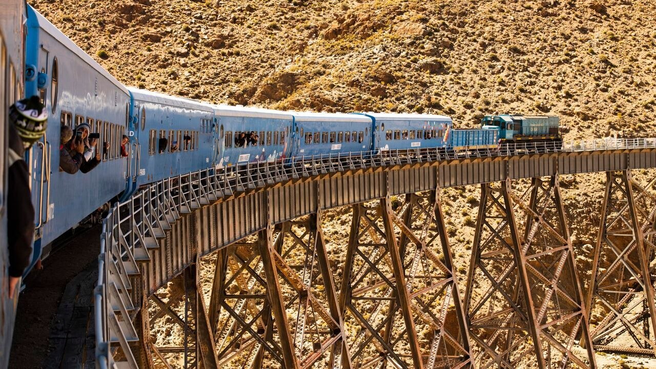 Les 10 chemins de fer les plus dangereux de la planète