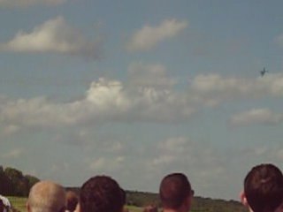 F-16 Solo display(Defensiedag 2008)(Miika-vii0n.skyrock.com)