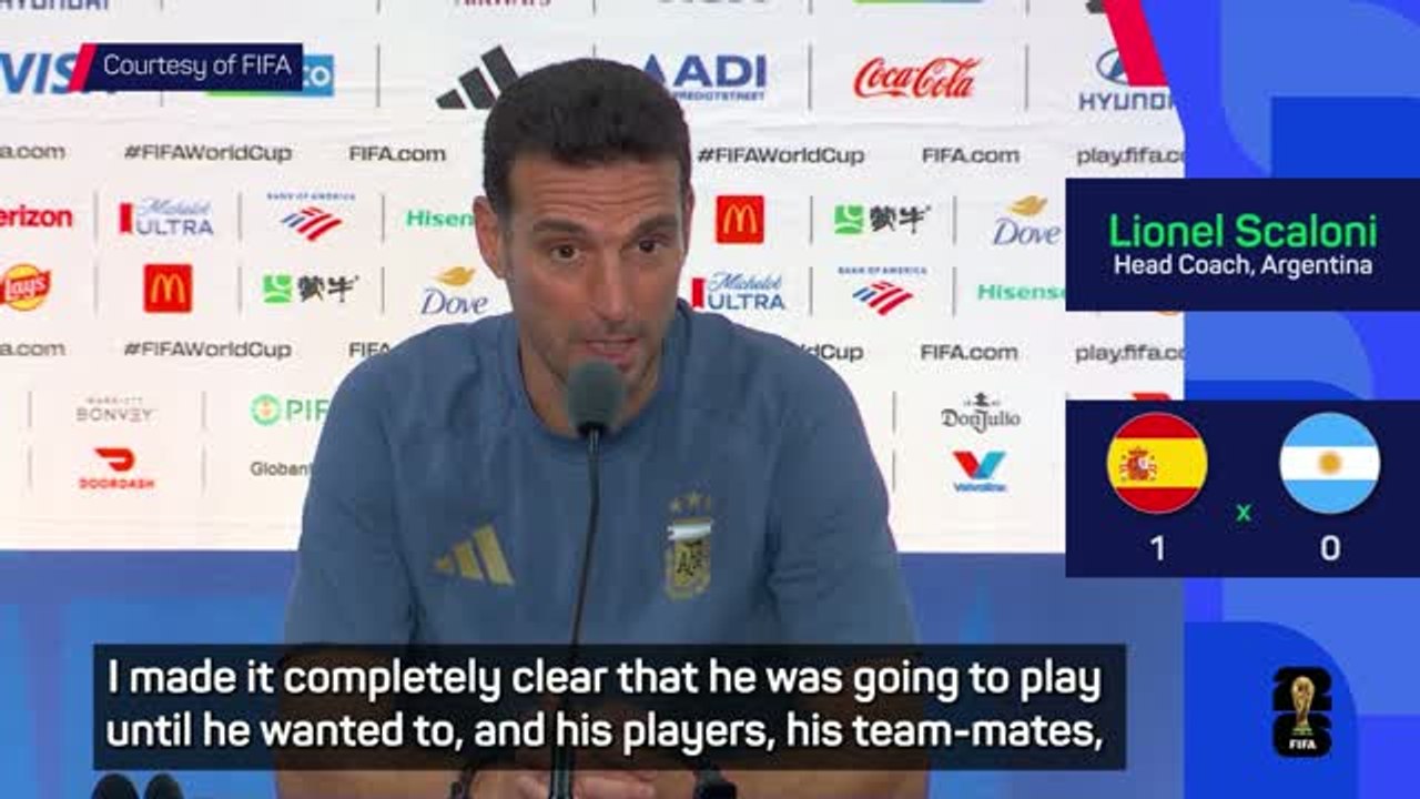 Scaloni hopes 'best ever' Messi is proud of Argentina