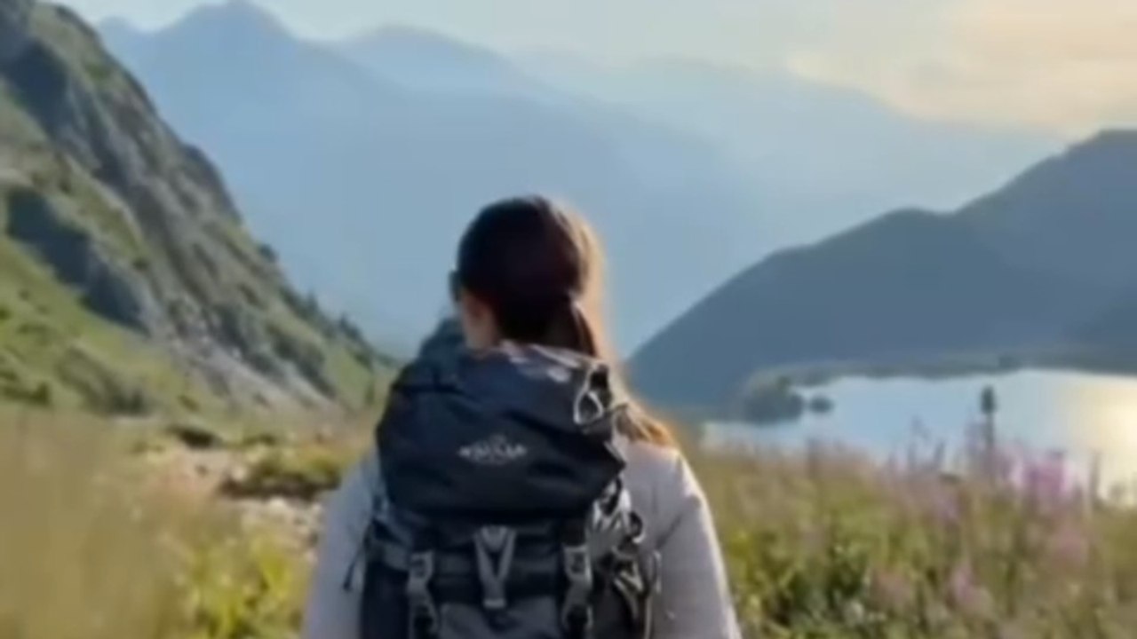 Hot chilli travelling short video