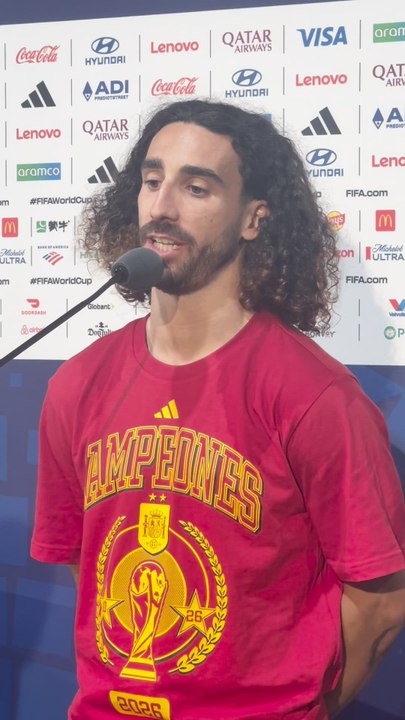 Las primeras palabras de Cucurella tras proclamarse campeón del mundo