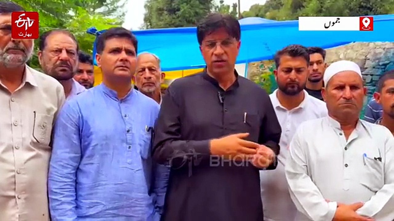 بھدرواہ شہری ہلاکت معاملہ: پی ڈی پی وفد کی عارف حسین کے اہل خانہ سے ملاقات، عدالتی تحقیقات کا مطالبہ