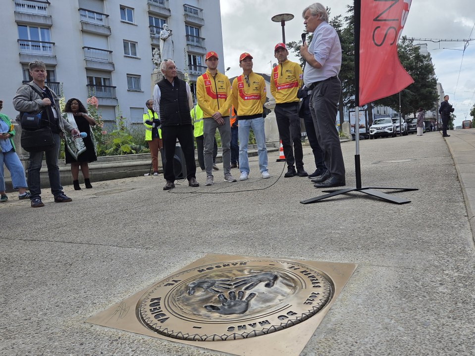 « Ici, c’est Le Mans Boulevard ! » : cette avenue étale les empreintes des gagnants des 24 Heures depuis 35 ans