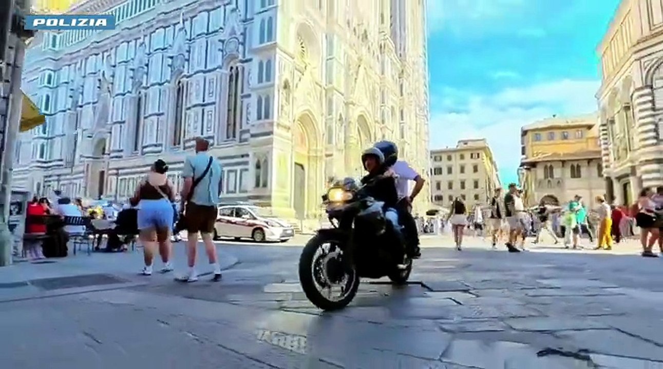 Contrasto alla criminalità giovanile, maxi controlli della polizia a Firenze