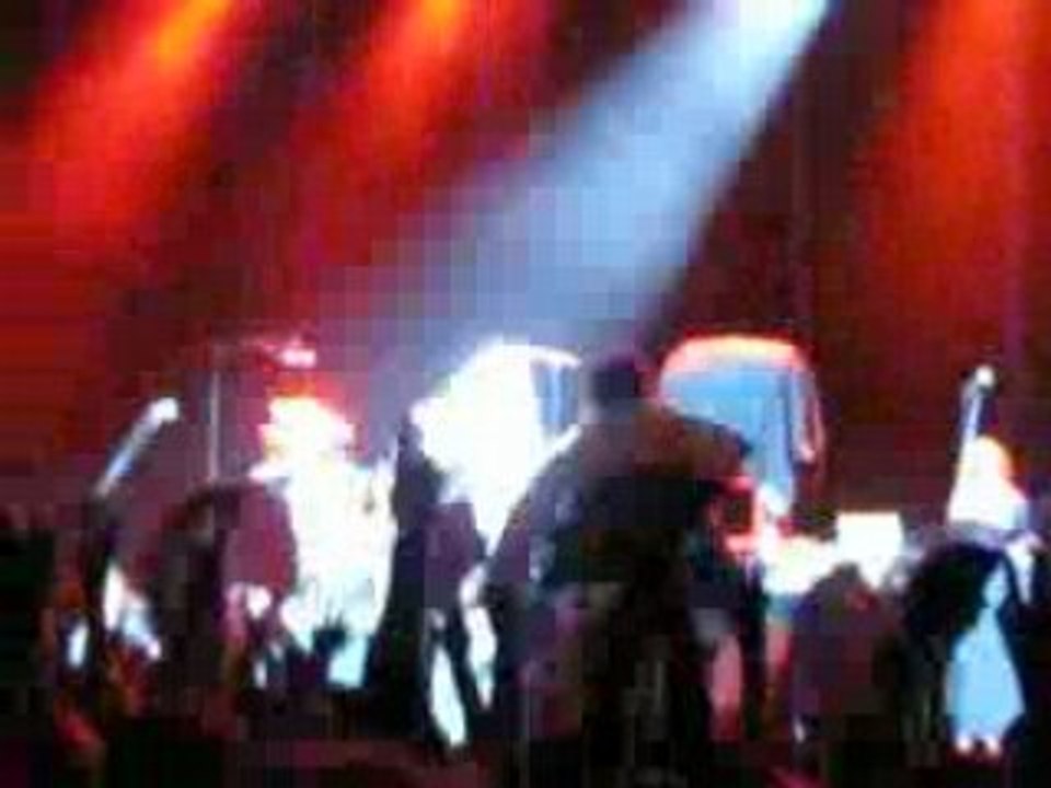 Miyavi entre en scène