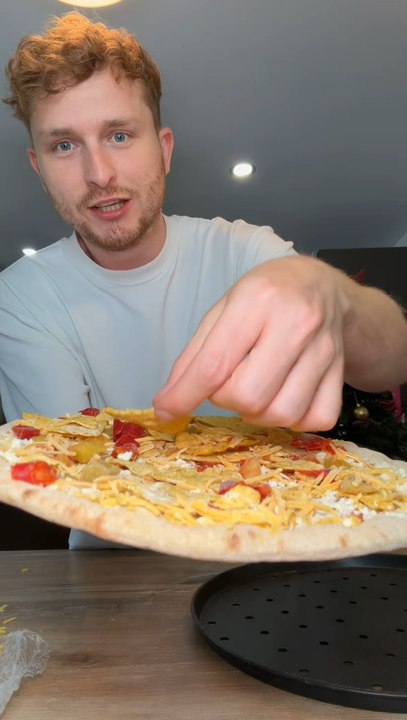 PIZZA AUX CHIPS