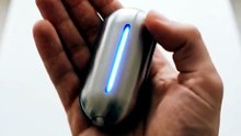 Hand_holding_capsule_transforms_