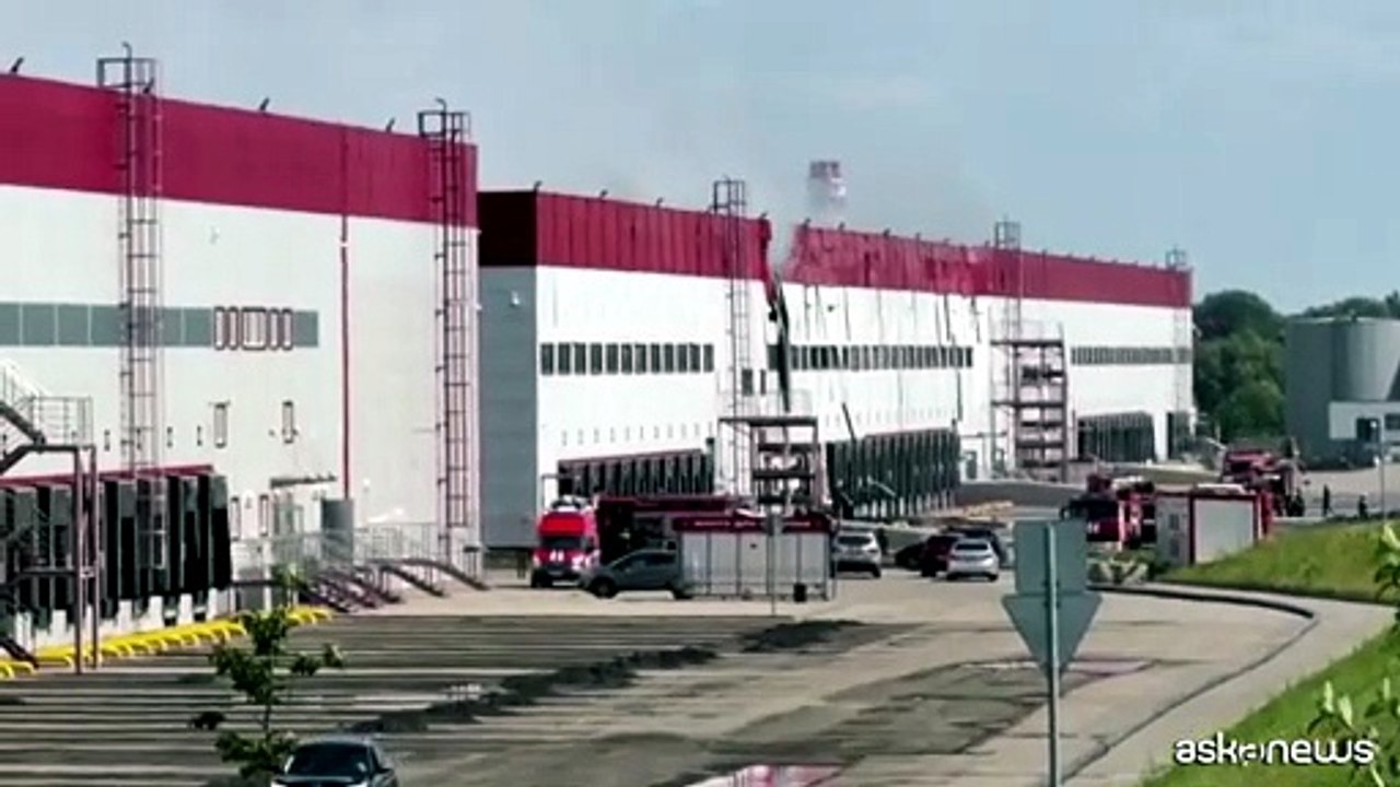 Vasto attacco di droni ucraini contro centri logistici russi