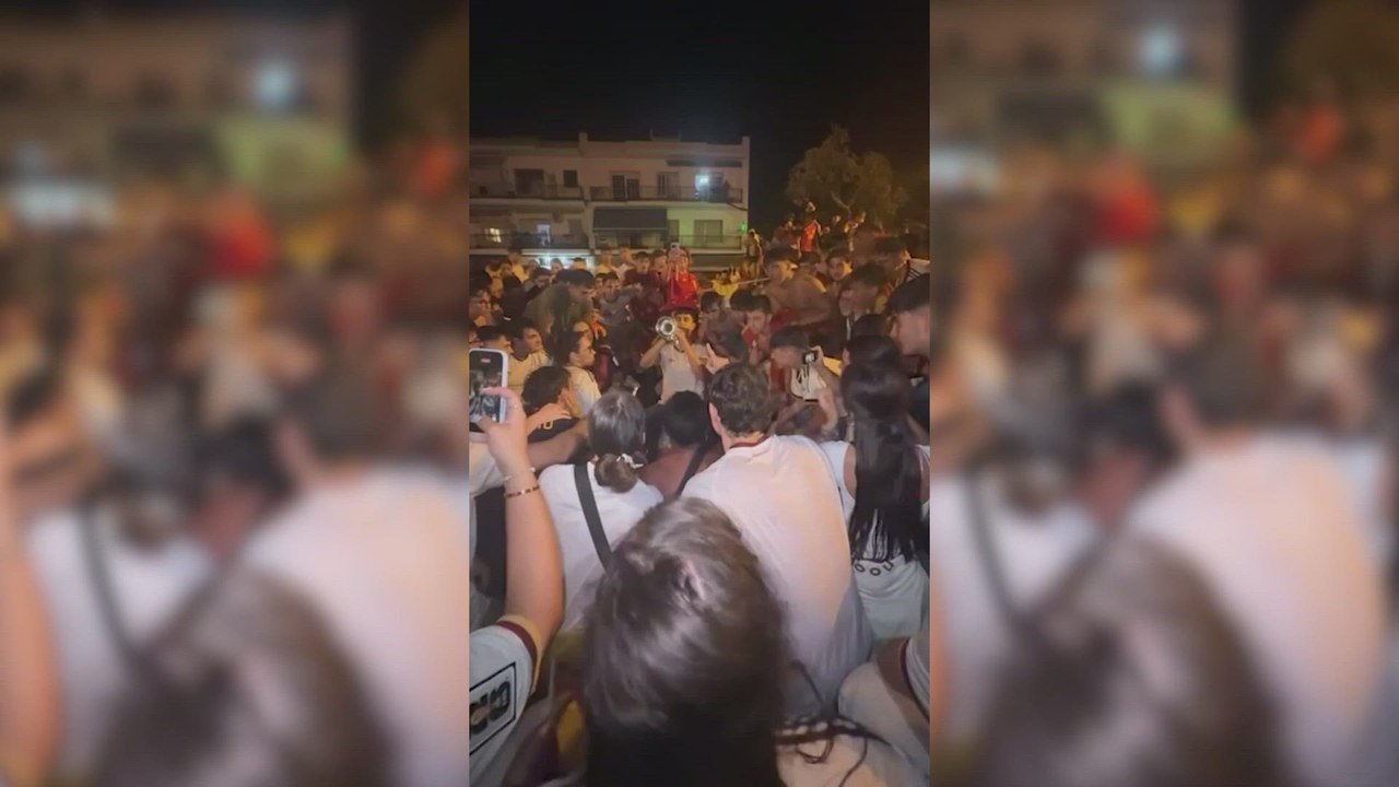 Los Palacios (Sevilla) vive una “explosión de júbilo” con el Mundial de Gavi y Fabián
