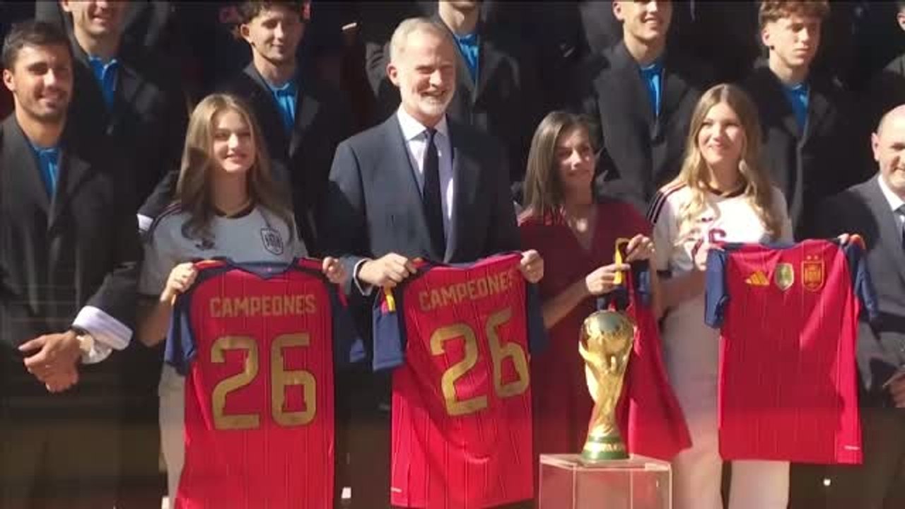 Espagne - La famille royale reçoit ses héros, Felipe VI salue “une constellation légendaire”