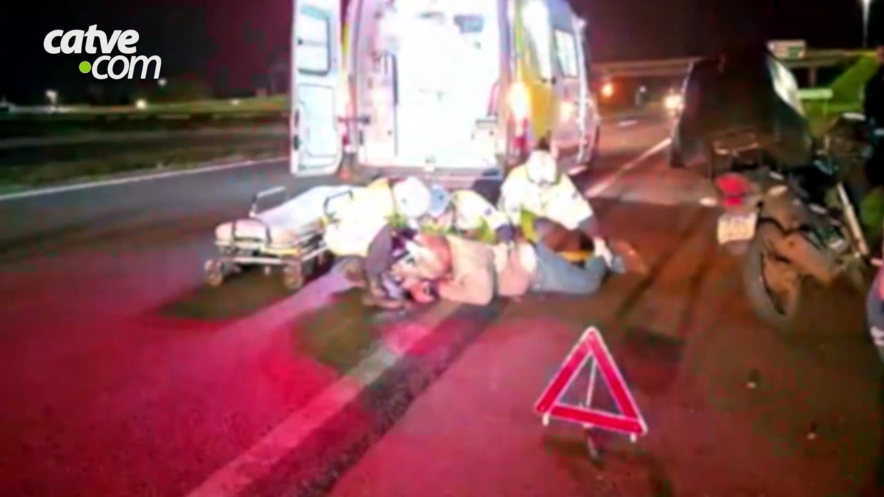 Entregador fica ferido após bater na traseira de carreta na BR-163 em Toledo