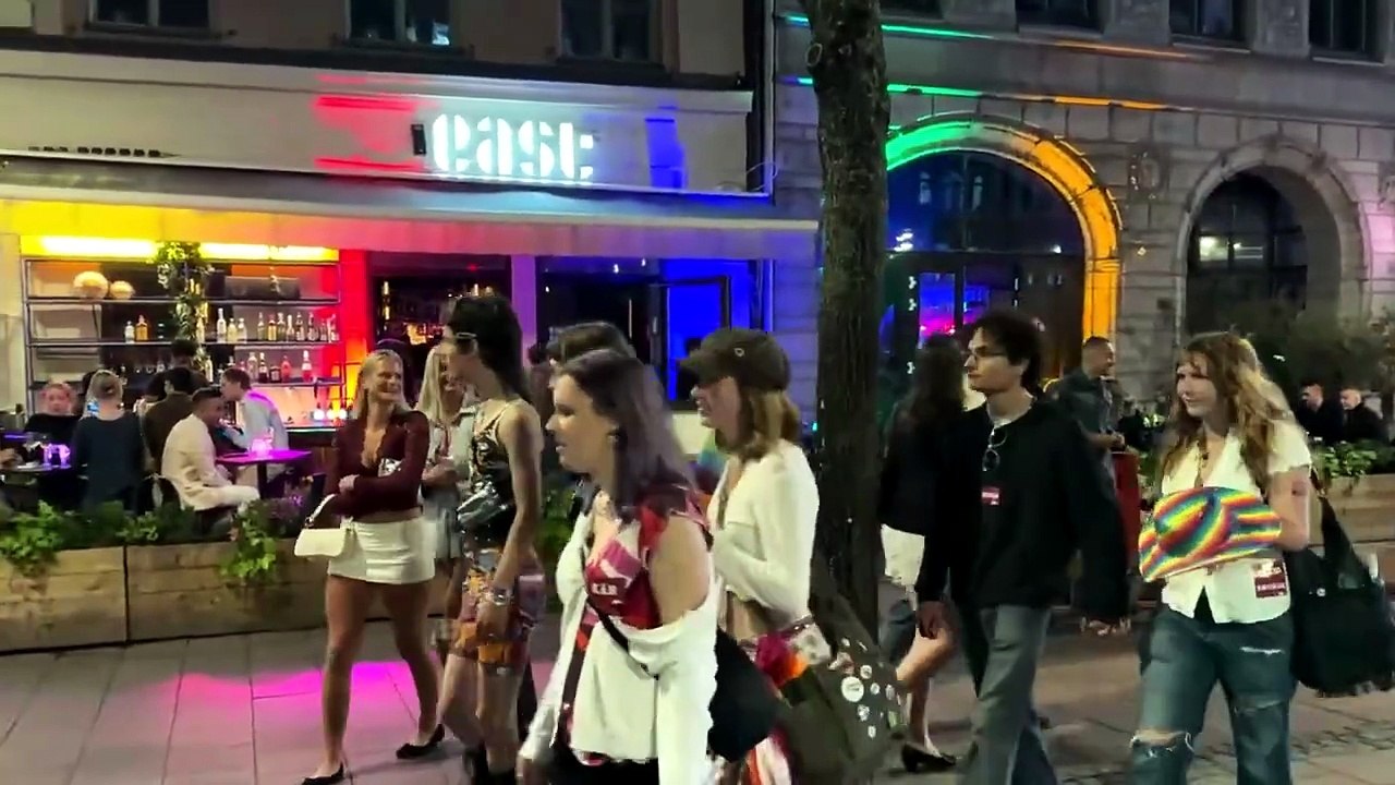 SWEDISH NIGHTLIFE in STOCKHOLM Saturday Night Is Absolutely Crazy