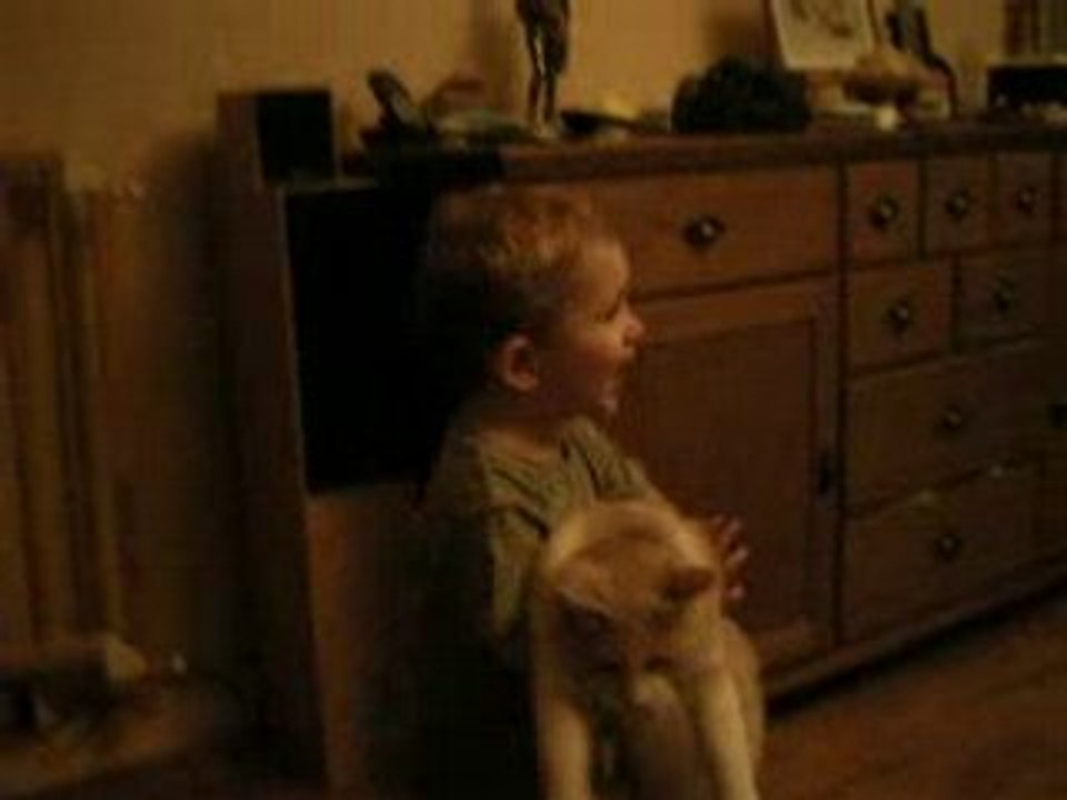 Léo et bob dansent