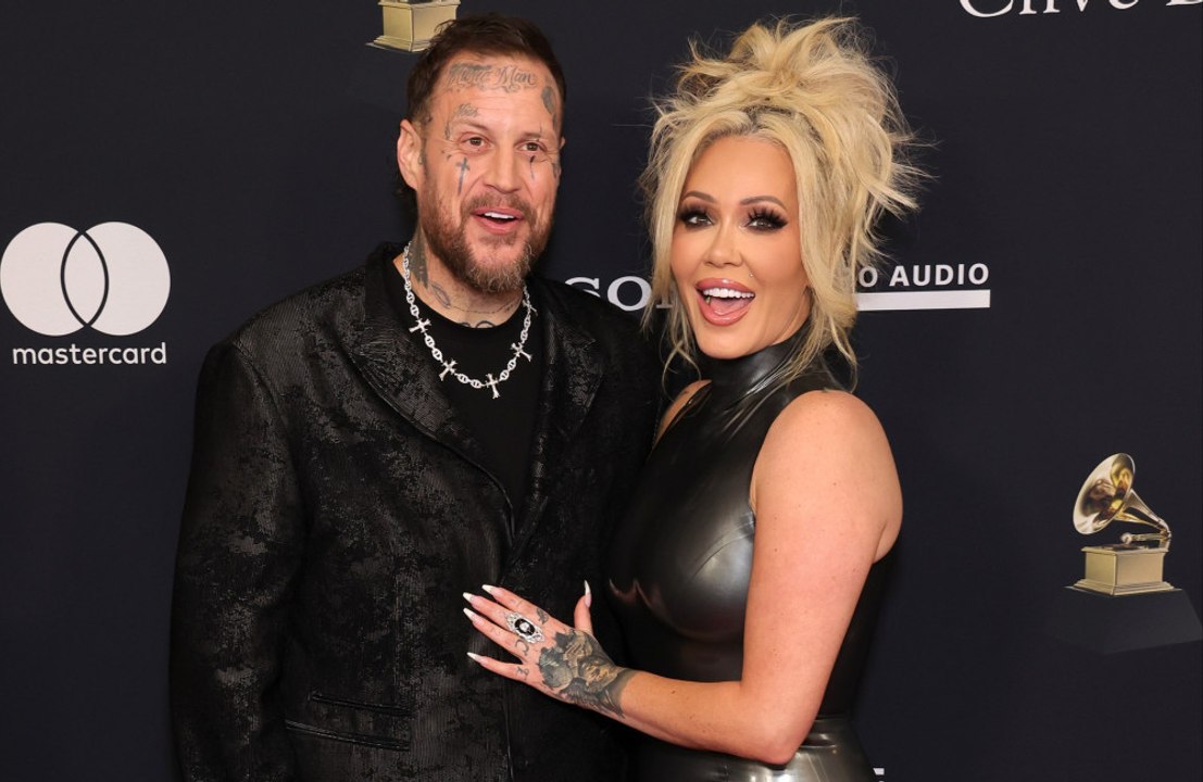 Jelly Roll's daughter declares the 'internet will crumble' when she finally tells the truth about her father and Bunnie Xo's divorce