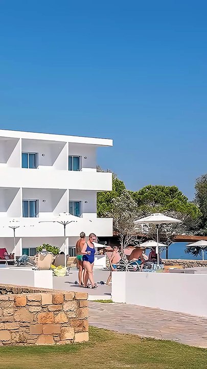 Serene Bay – wakacje na Rodos w Grecji