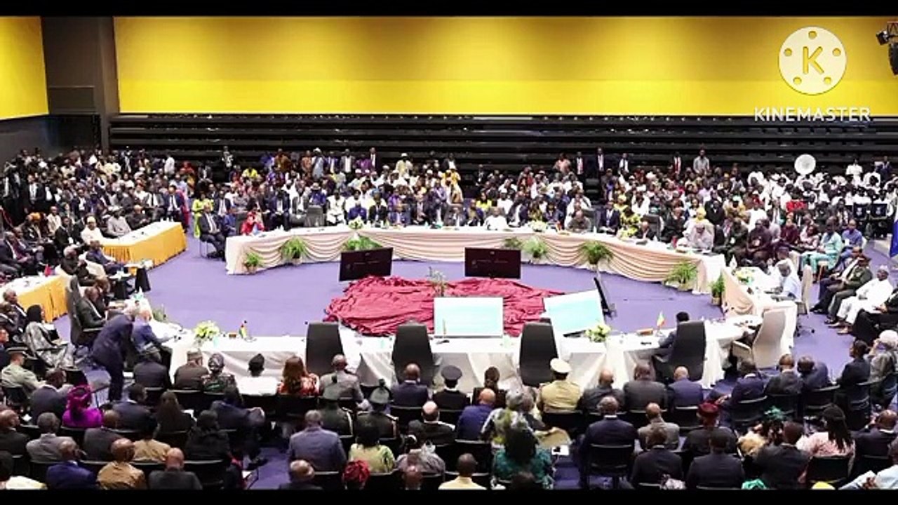 CDEAO : Discours du PRG Mamadi Doumbouya