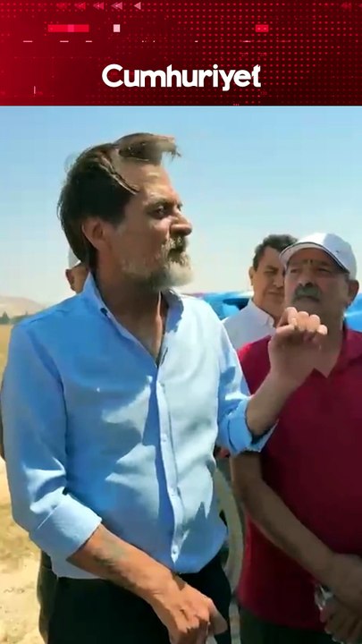 Deprem sonrası yapılması planlanan köy evleri bu kez Hatay’ın Belen ilçesine bağlı Ötençay Mahallesi’nde tartışma yarattı.
