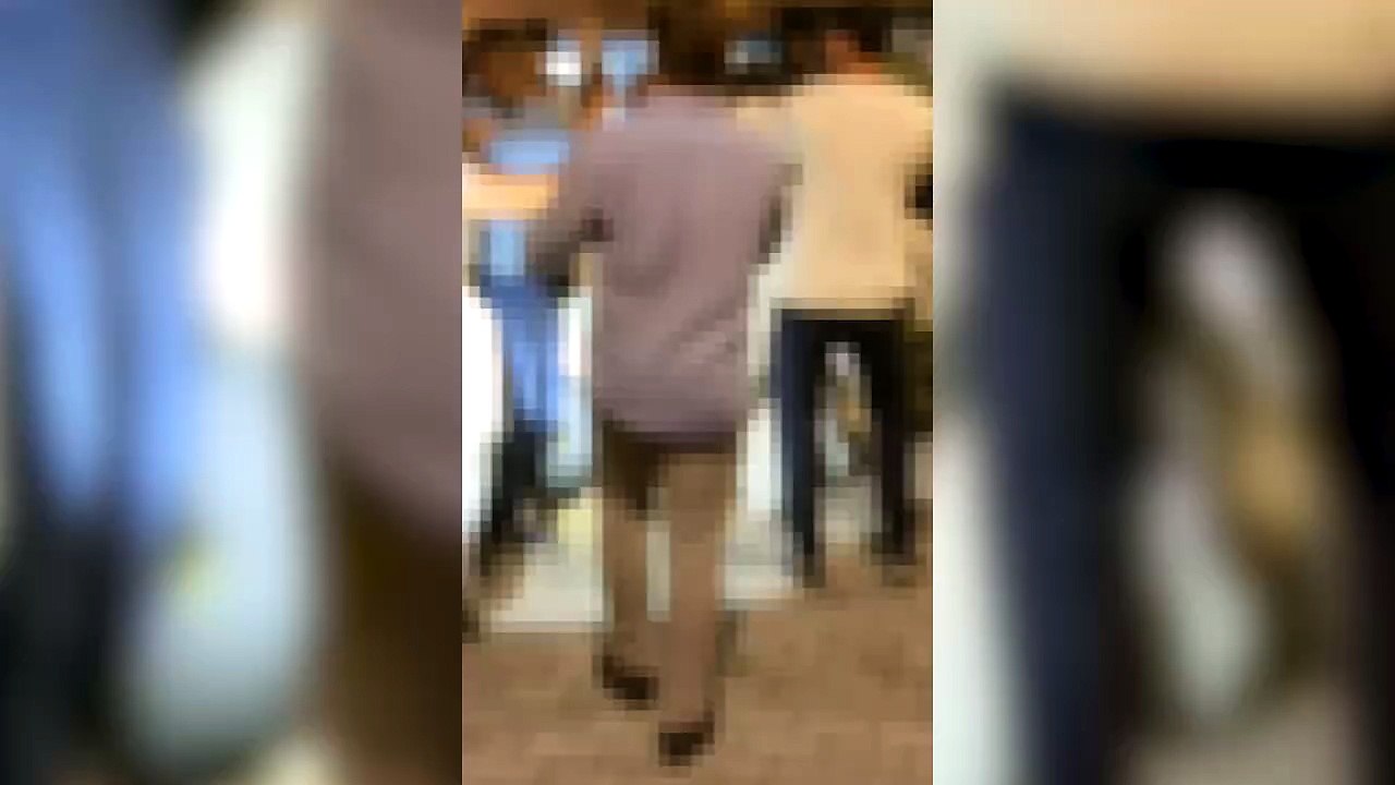 maxi rissa a colpi di sedie e bici nel quartiere vip di Forte dei Marmi