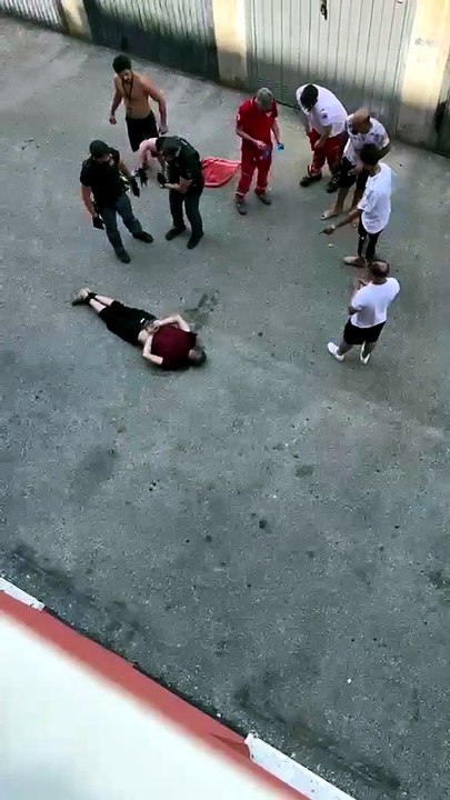 Ferrara, i frame del video della morte di Fakir