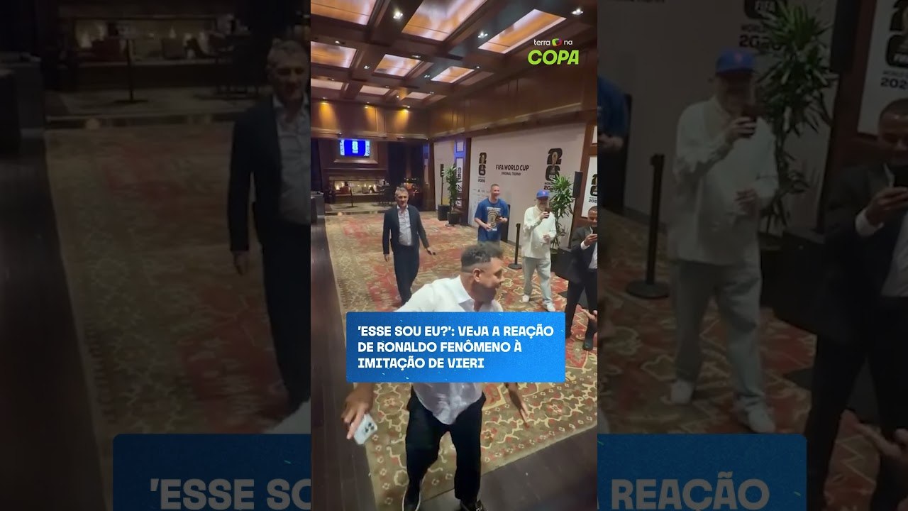 'Esse sou eu?’: Veja a reação de Ronaldo Fenômeno à imitação de Vieri #shorts