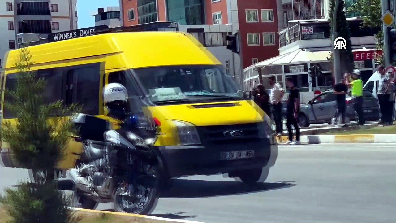 Elazığ'da iki otomobilin çarpıştığı kazada 5 kişi yaralandı
