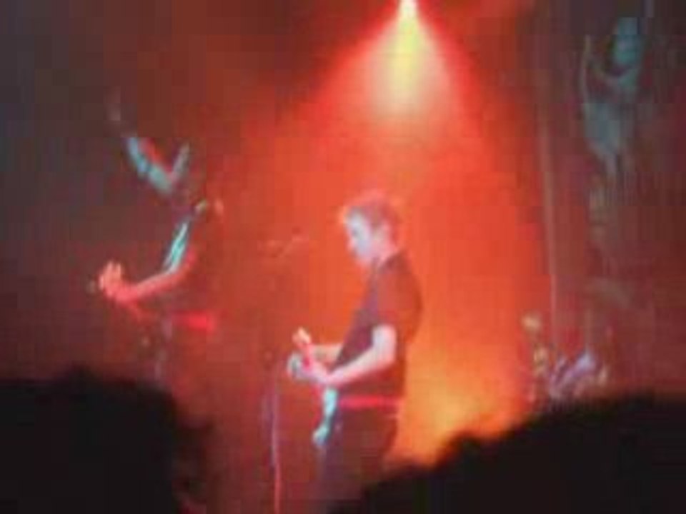 Sum 41 - Pieces - Live Manchester Academy - 26_02_08