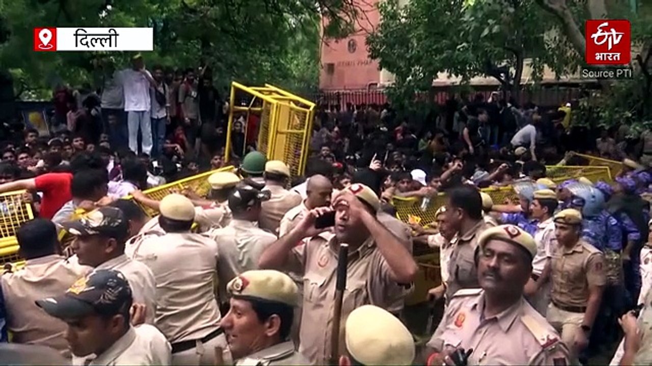 'सीजेपी कार्यकर्ताओं को पड़ रही थी लाठियां, दहिया खा रहे थे बर्गर', अब बोले, 'मैं भूखा था'