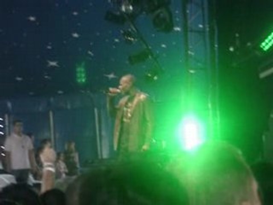 KERY JAMES- A L'OMBRE DU SHOWBUSINESS