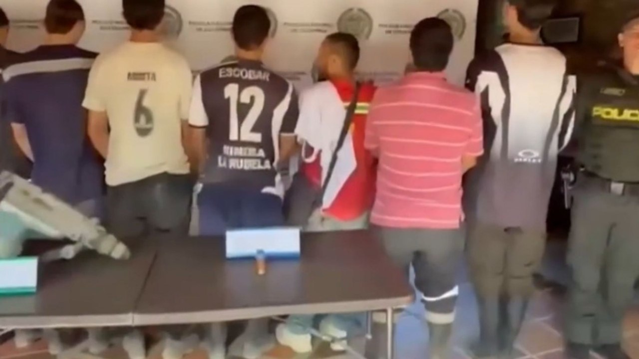 Policía desmantela explotación ilícita de oro en Girardota, Antioquia