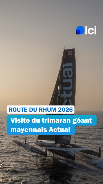 Visite du trimaran géant mayennais Actual Ultim 4