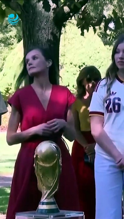 Los reyes reciben a la España campeona
