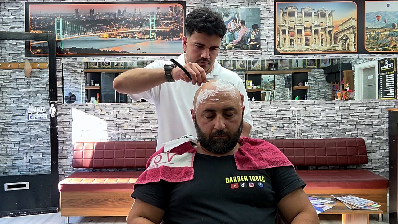 Barber razer head shave + clipper beard trim + soap head massage