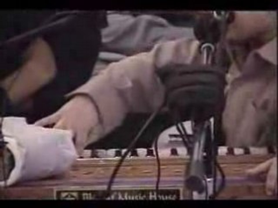 Amazing and beautiful Keertan   Simran by a Child