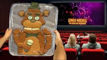 ¡Metiendo a Freddy de dulce a la película de FNAF!