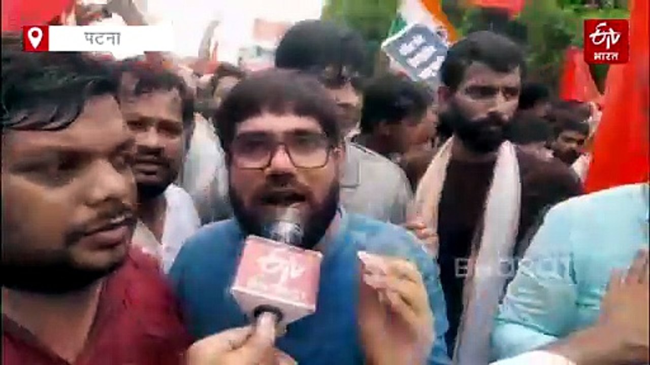 पटना के गांधी मैदान में प्रदर्शनकारियों छात्रों पर लाठीचार्ज, थाना प्रभारी का फटा सिर