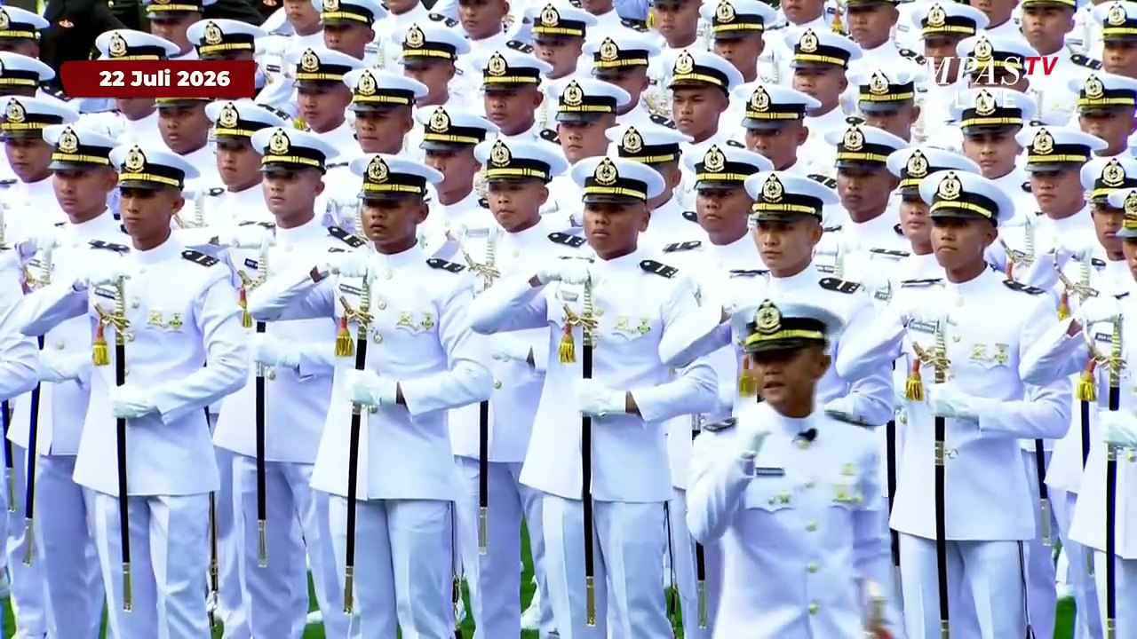 Depan Prabowo-Gibran! Aksi Kompak Selebrasi Gabungan Perwira TNI-Polri di Istana