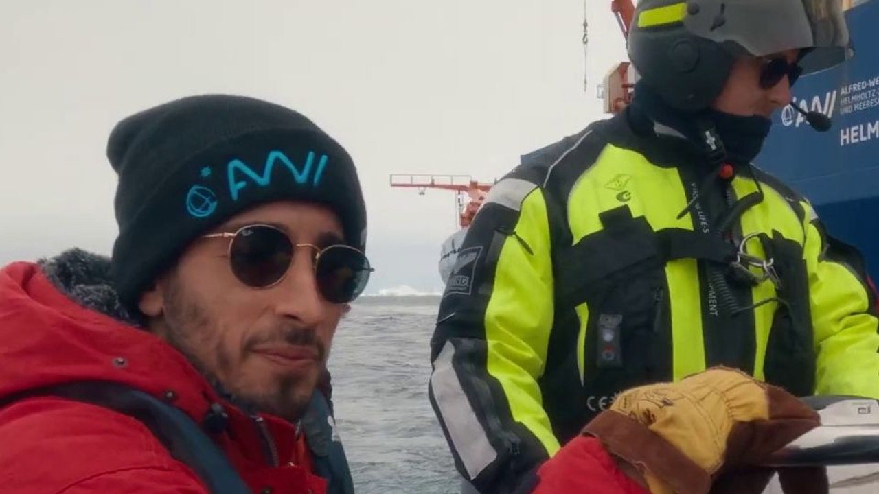 Sand und Wasser Trailer DF