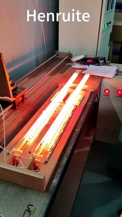 2100w Freestanding Outdoor Infrared Patio Heater Fast Heating Quartz Tube Commercial Courtyard Electric Space Heater
