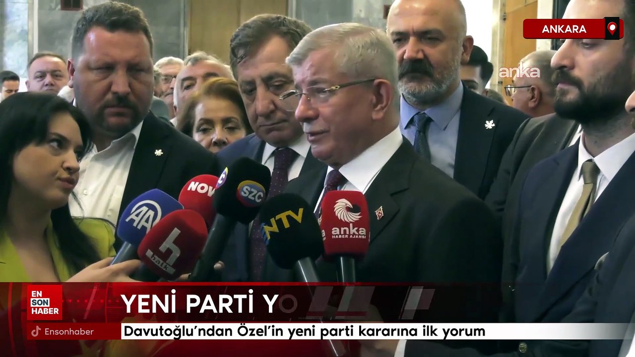 Ahmet Davutoğlu'ndan yeni parti değerlendirmesi