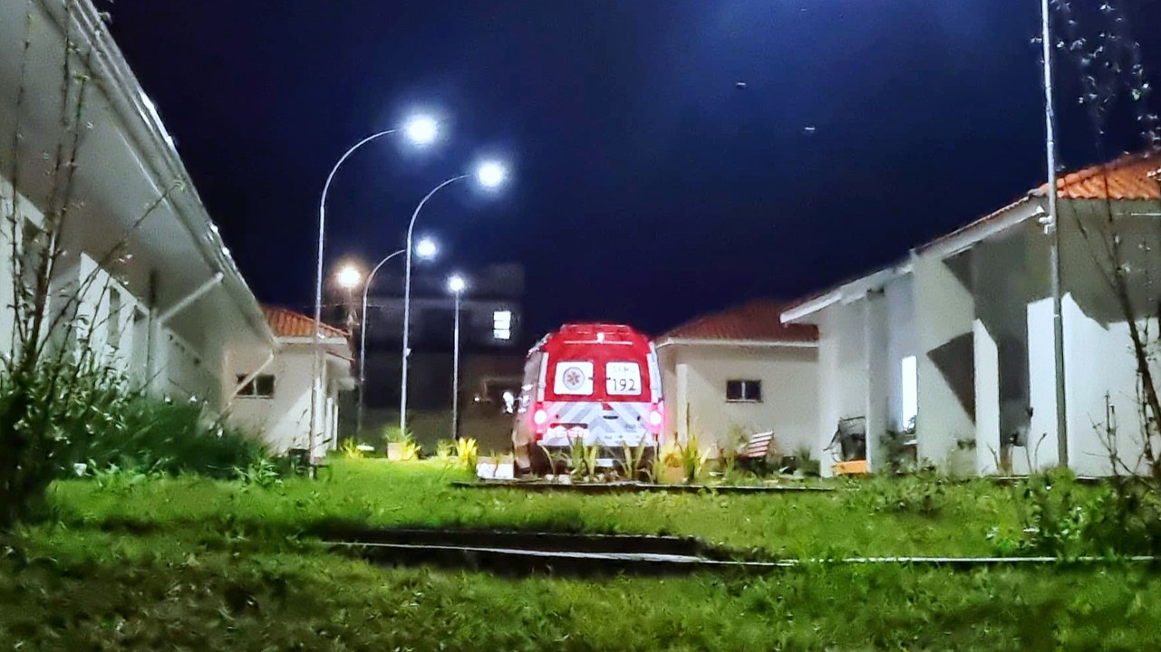 SAMU é acionado para atender idoso de 84 anos com falta de ar no Esmeralda