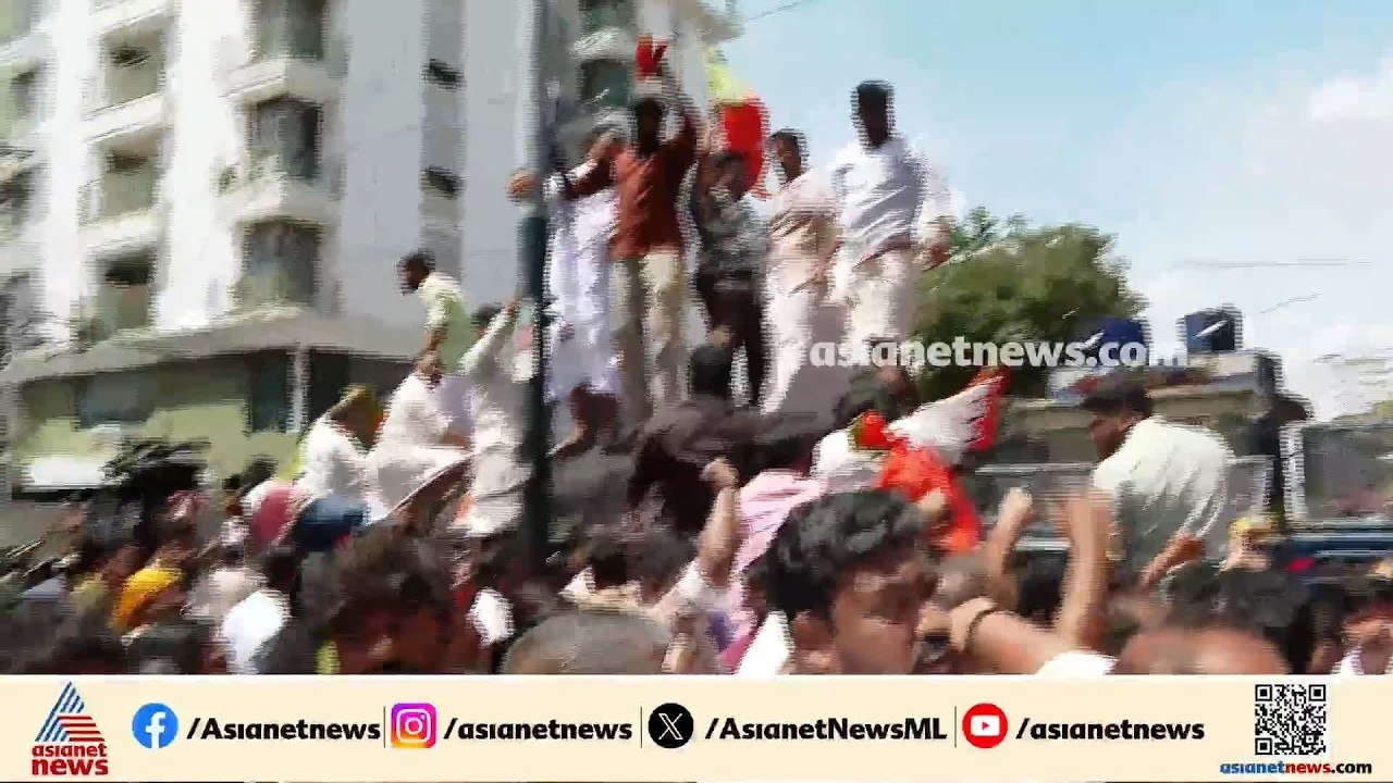 കെപിസിസി ഓഫീസിലേക്ക് ബിജെപി മാർച്ച്; ബാരിക്കേഡിന് മുകളിൽ കേറി പ്രവർത്തകരുടെ പ്രതിഷേധം