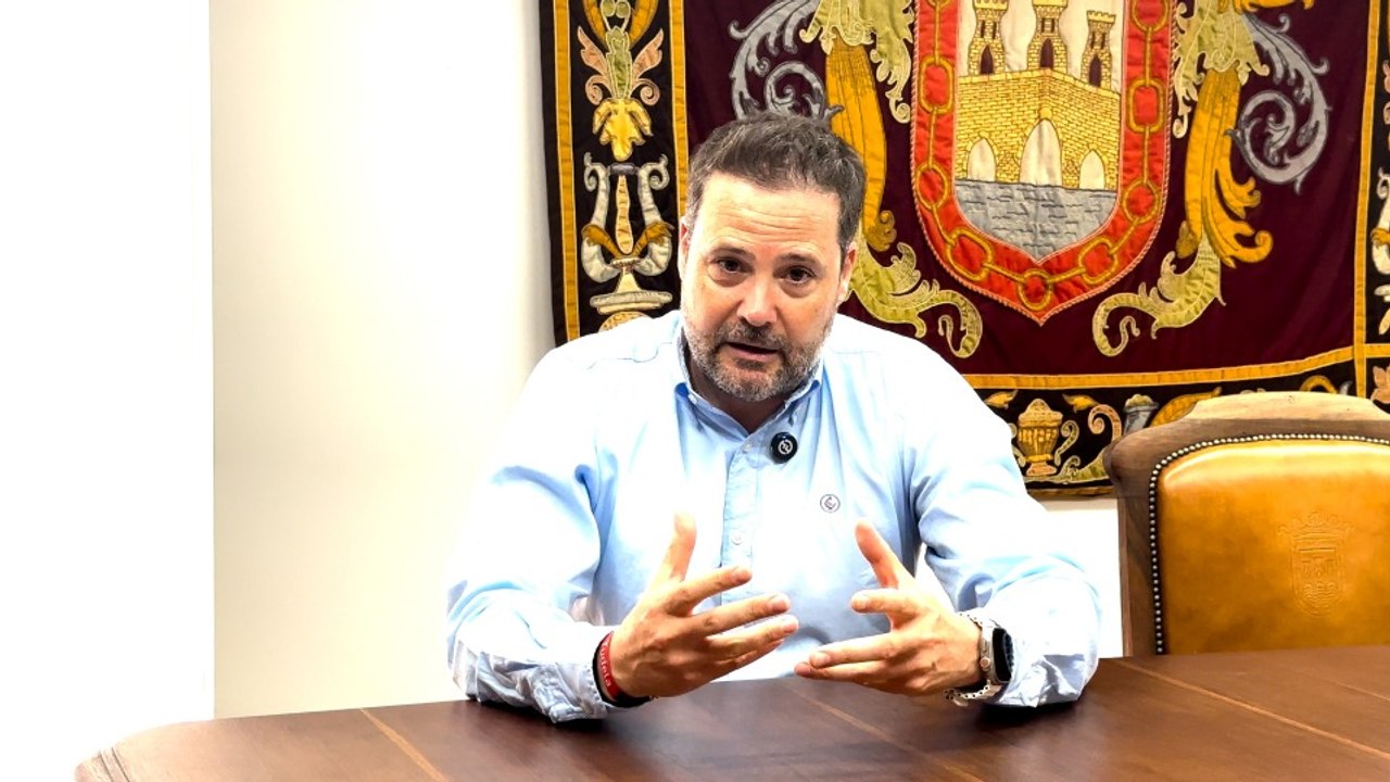 Alejandro Toquero: "Hemos desmantelado tramas mafiosas que cobraban 500 euros por empadronamientos ilegales"