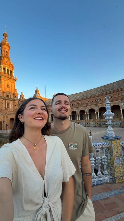 5 lieux incontournables à visiter à Séville 🇪🇸✨On te montre les endroits à ne surtout pas manquer à Séville, avec tous nos conseils 👌On partage tous nos bons plans sur Séville alors abonne-toi à @lisantoinevoyages pour ne rien manquer 🌍