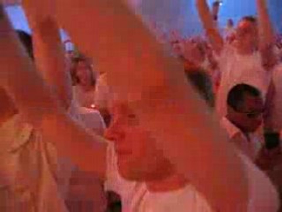 SENSATION WHITE 2007 AMSTERDAM ARENA (CYGNUS X SUPERSTRING)