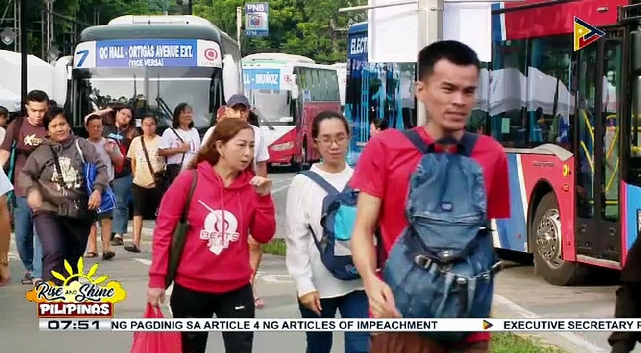 Libreng sakay ng DOTr at iba pang ahensya ng pamahalaan, nagpapatuloy; rekomendasyon na fare hike para sa PUVs, muling pag-aaralan ng LTFRB | ulat ni JM Thompson