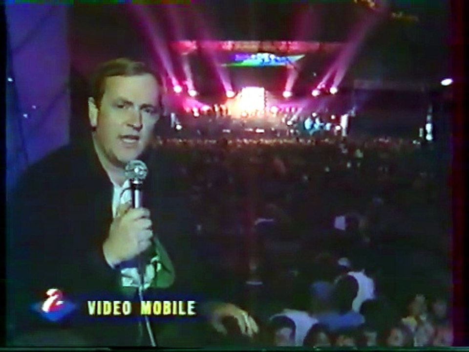 1991 - Johnny Hallyday à la Fête de la musique dans le Journal de la nuit d'Antenne 2 (21 Juin)