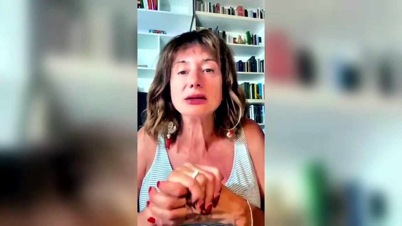 Vladimir Luxuria attacca l'Arcigay: "Non sarò al Molise Pride, non farò lo struzzo con chi fa politiche da struzzo" - Video