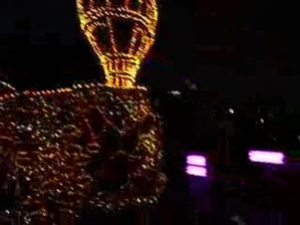 Fantillusion troisième partie parade lumières disneyland