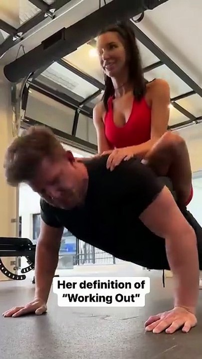 If she’s says,“5 more”one more time! #workout #gym #fyp #reels #funny