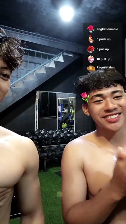 Bang azen ngegym sambil challenge cubit pentil